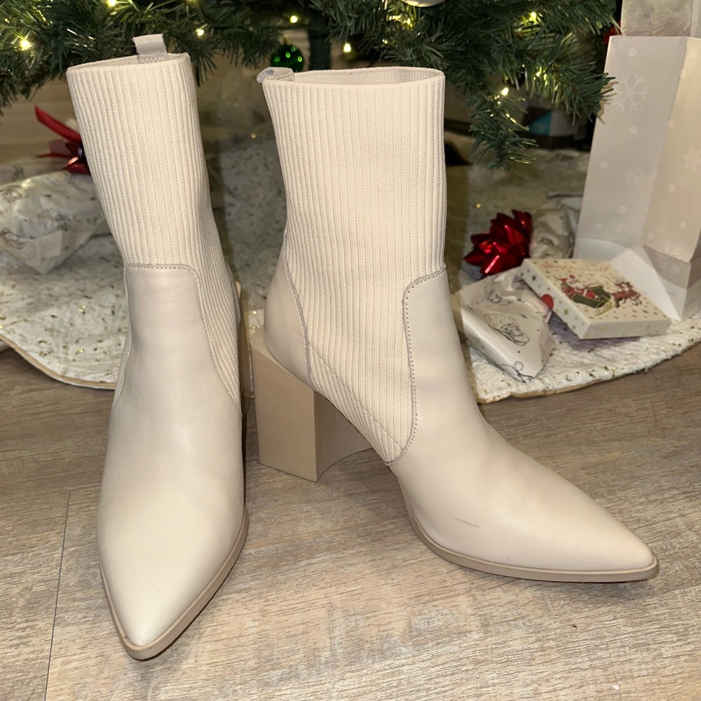 Steve Madden Booties In Bone Color - image 5